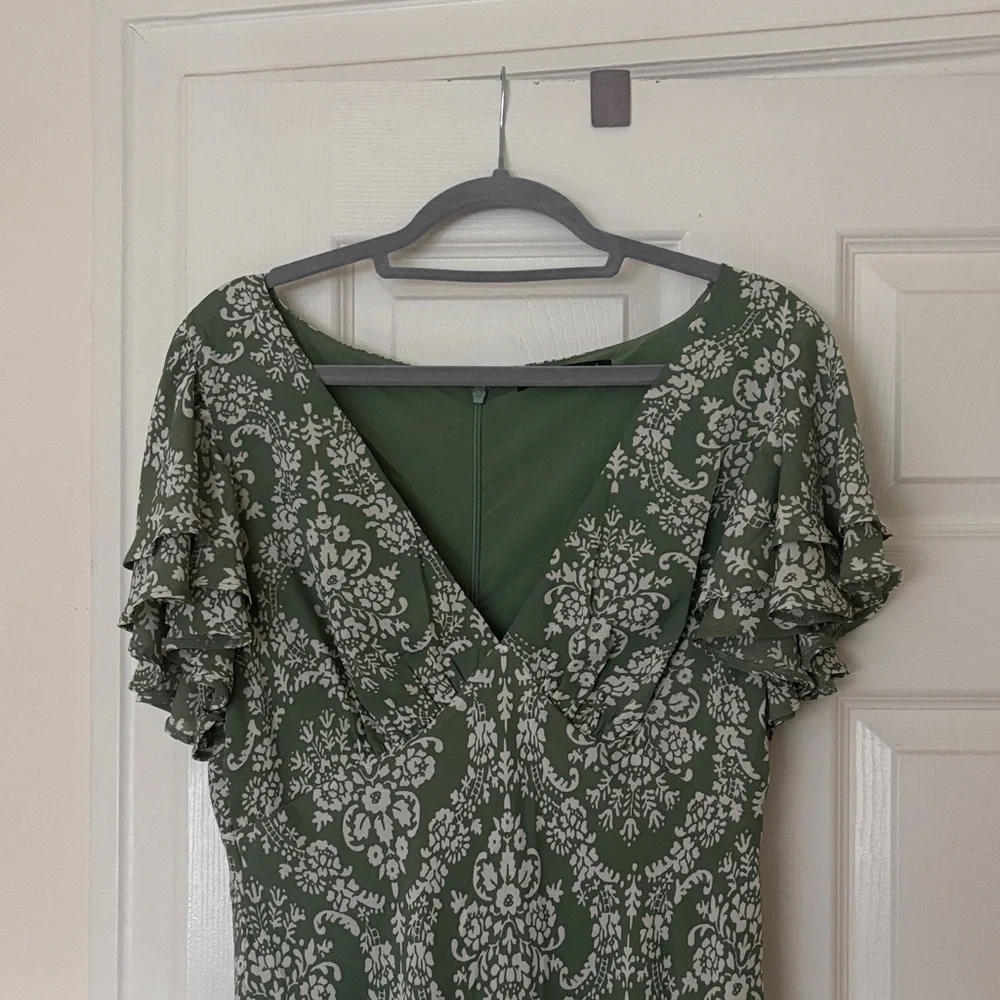 Abercrombie Green Floral Dress